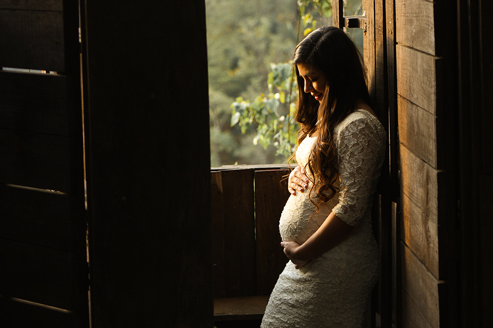 AB 1556: Pregnancy leave no longer just for women Photo by Mel Elías on Unsplash