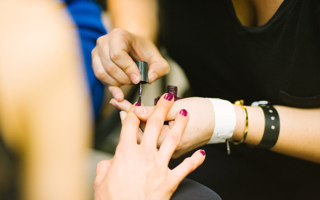 Abuse training required for salon workers under AB 326